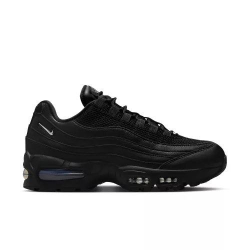 Nike Air Max 95 Big Bubble Black Jewel Swoosh dámske nízke streetové tenisky čierne — produktová fotografia na bielom pozadí, bočný pohľad