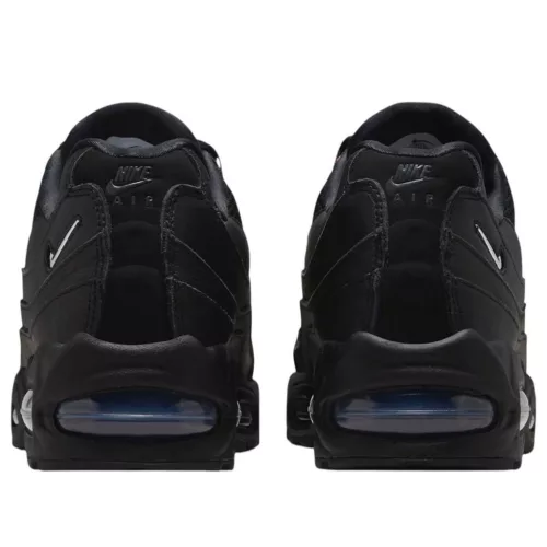 Nike Air Max 95 Big Bubble Black Jewel Swoosh dámske nízke streetové tenisky čierne — produktová fotografia na bielom pozadí, bočný pohľad