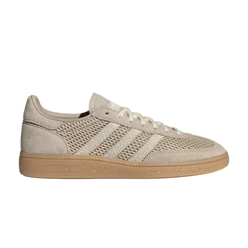 adidas Handball Spezial Wonder Beige White Gum dámske nízke streetové tenisky béžové-krémové — produktová fotografia na bielom pozadí, bočný pohľad