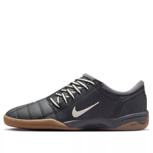Nike Total 90 3 SP Black Gum dámske nízke streetové tenisky čierne — produktová fotografia na bielom pozadí, bočný pohľad