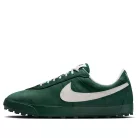 Nike Astro Grabber QS Fir Sail nízke streetové tenisky lomené biele — produktová fotografia na bielom pozadí, bočný pohľad