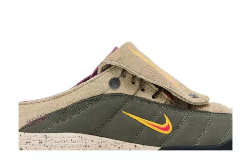 Nike Total 90 Mule Kids of Immigrants Khaki detské nízke šľapky khaki