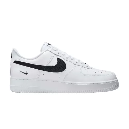 Nike Air Force 1 Low SE Nylon Swoosh White Black nízke streetové tenisky biele-čierne — produktová fotografia na bielom pozadí, bočný pohľad