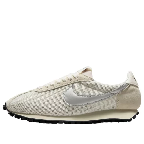 Nike LD 1000 'Coconut Milk Metallic Silver' dámske nízke streetové tenisky lomené biele-strieborné — produktová fotografia na bielom pozadí, bočný pohľad