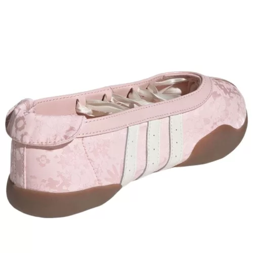 adidas Taekwondo Mei Ballet Liberty London Pink Floral Gum dámske nízke streetové tenisky ružové — produktová fotografia na bielom pozadí, bočný pohľad