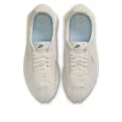 Nike LD-1000 Soft Pearl dámske nízke streetové tenisky — produktová fotografia na bielom pozadí, bočný pohľad