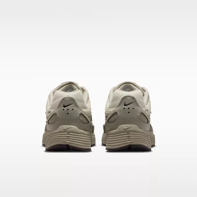 Nike P-6000 Premium 'Coconut Mild Black Beach' pánske nízke mestské tenisky biele