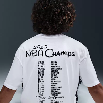 LeBron 'Bubble Boy' Basketball T-Shirt White pánske tričko biele — produktová fotografia na bielom pozadí, bočný pohľad