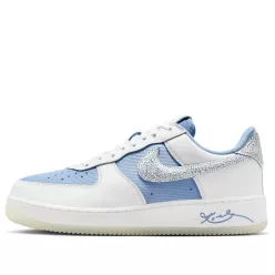 Nike Air Force 1 Low Protro Kobe Bryant City of Champions nízke streetové tenisky — produktová fotografia na bielom pozadí, bočný pohľad