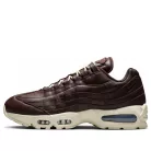Nike Air Max 95 QS Big Bubble Baroque Brown Leather nízke streetové tenisky hnedé — produktová fotografia na bielom pozadí, bočný pohľad