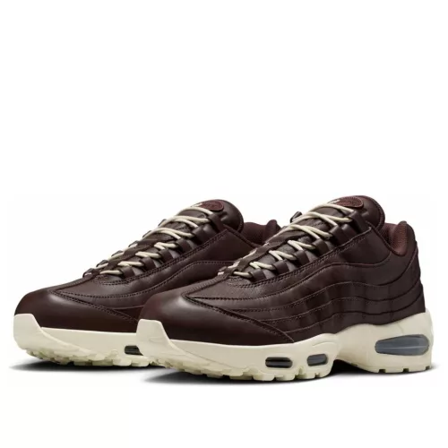 Nike Air Max 95 QS Big Bubble Baroque Brown Leather nízke streetové tenisky hnedé — produktová fotografia na bielom pozadí, bočný pohľad