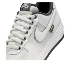 Nike Air Force 1 Low '07 LV8 Summit White Dark Smoke Grey Cordura nízke streetové tenisky biele-sivé — produktová fotografia na bielom pozadí, bočný pohľad