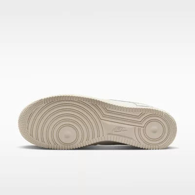 Nike Air Force 1 Low '07 LV8 Phantom Light Orewood Brown pánske nízke mestské tenisky hnedé