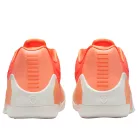 Nike Kobe 9 Elite Low EM Protro WNBA nízke basketbalové tenisky — produktová fotografia na bielom pozadí, bočný pohľad