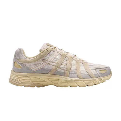 Nike P-6000 College Grey Khaki Safety Orange nízke streetové tenisky sivé-khaki — produktová fotografia na bielom pozadí, bočný pohľad