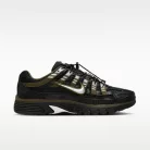 Nike P-6000 Black Dark Hazel nízke streetové tenisky čierne — produktová fotografia na bielom pozadí, bočný pohľad