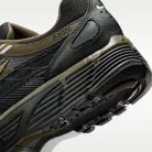 Nike P-6000 Black Dark Hazel nízke streetové tenisky čierne — produktová fotografia na bielom pozadí, bočný pohľad