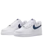 Nike Air Force 1 Low '07 LV8 Team USA World Cup nízke streetové tenisky — produktová fotografia na bielom pozadí, bočný pohľad