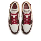 Jordan 1 Low SE Year of the Horse nízke streetové tenisky — produktová fotografia na bielom pozadí, bočný pohľad