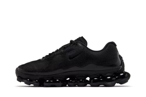 Nike Air Liquid Max Triple Black pánske nízke mestské tenisky čierne