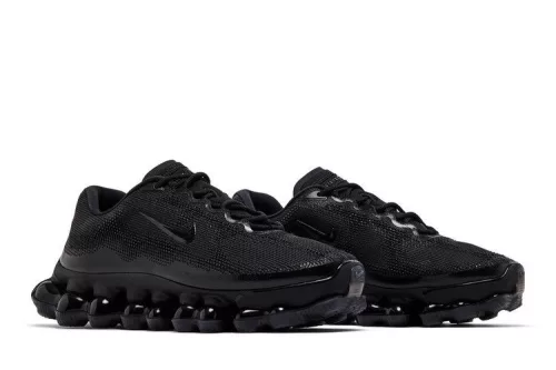 Nike Air Liquid Max Triple Black pánske nízke mestské tenisky čierne