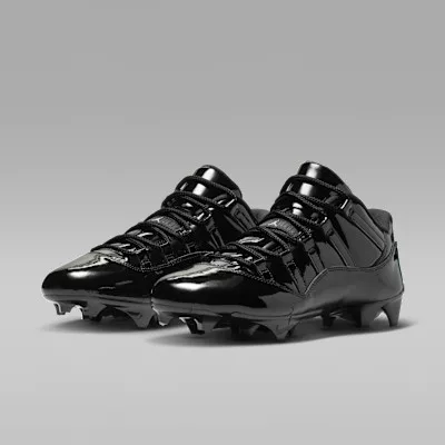 Jordan 11 Low TD Cleat Patent Black pánske nízke mestské tenisky čierne
