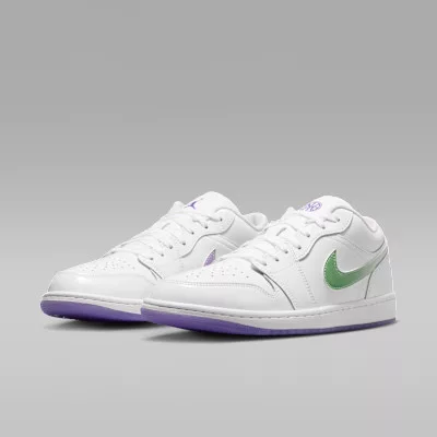 Jordan 1 Low SE Quai54 pánske nízke mestské tenisky biele zelené fialové