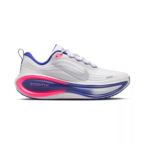 Nike Vomero Plus SE White Concord dámske nízke bežecké tenisky biele — produktová fotografia na bielom pozadí, bočný pohľad