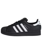 adidas Superstar 2 Core Black Cloud White nízke streetové tenisky čierne-biele — produktová fotografia na bielom pozadí, bočný pohľad