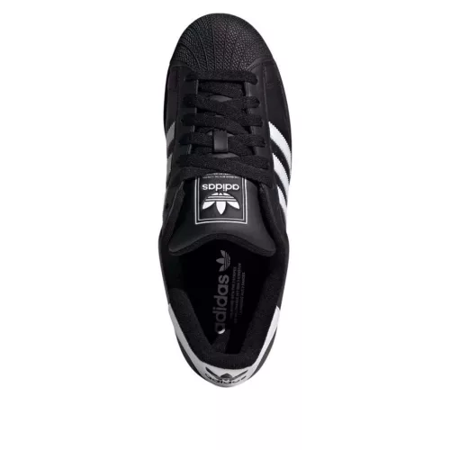 adidas Superstar 2 Core Black Cloud White nízke streetové tenisky čierne-biele — produktová fotografia na bielom pozadí, bočný pohľad