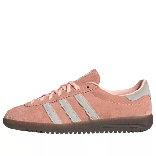 adidas Bermuda Clear Orange Cloud White Semi Coral dámske nízke streetové tenisky oranžové-biele — produktová fotografia na bielom pozadí, bočný pohľad