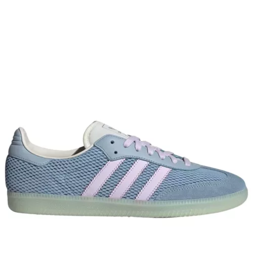 adidas Samba OG Tactile Blue Ice Lavender nízke streetové tenisky modré-levanduľové — produktová fotografia na bielom pozadí, bočný pohľad