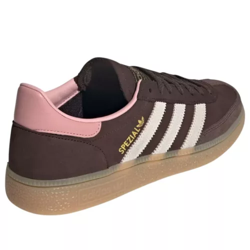 adidas Handball Spezial Dark Brown Wonder Mauve dámske nízke streetové tenisky hnedé — produktová fotografia na bielom pozadí, bočný pohľad