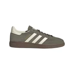 adidas Handball Spezial Olive Strata Cream White nízke streetové tenisky olivové-krémové — produktová fotografia na bielom pozadí, bočný pohľad