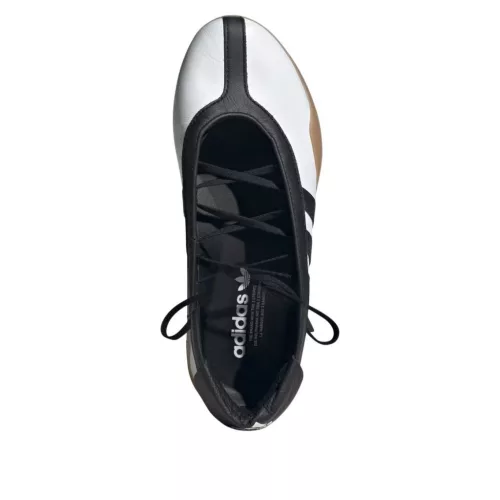 adidas Taekwondo Mei Ballet White Black dámske nízke streetové tenisky biele-čierne — produktová fotografia na bielom pozadí, bočný pohľad