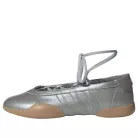 adidas Taekwondo Mei Ballet Silver Metallic Gum dámske nízke streetové tenisky strieborné — produktová fotografia na bielom pozadí, bočný pohľad