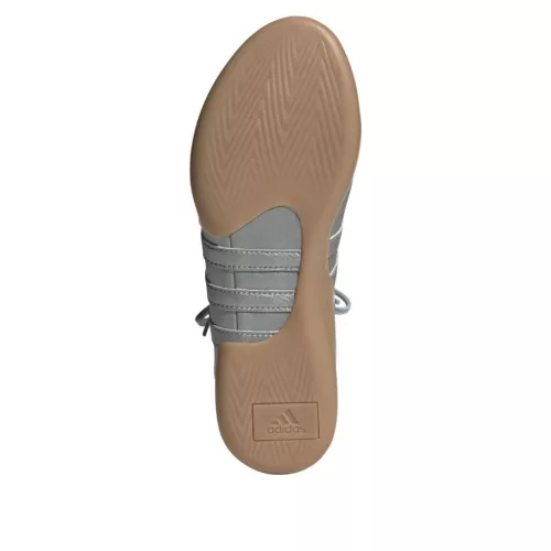 adidas Taekwondo Mei Ballet Silver Metallic Gum dámske nízke streetové tenisky strieborné — produktová fotografia na bielom pozadí, bočný pohľad