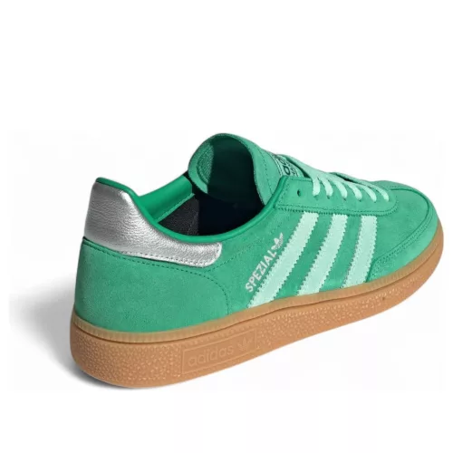 adidas Handball Spezial Semi Court Green Clear Mint Gum dámske nízke streetové tenisky zelené-mentolové — produktová fotografia na bielom pozadí, bočný pohľad