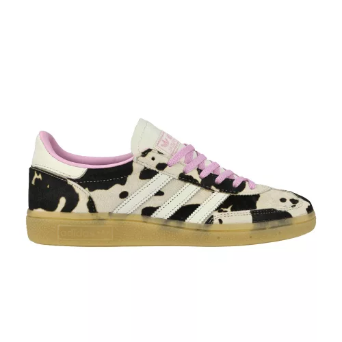 adidas Handball Spezial Cow Print Bliss Lilac dámske nízke streetové tenisky fialové — produktová fotografia na bielom pozadí, bočný pohľad