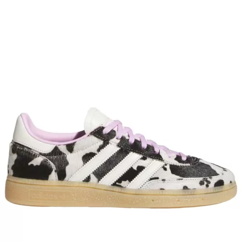 adidas Handball Spezial Cow Print Bliss Lilac dámske nízke streetové tenisky fialové — produktová fotografia na bielom pozadí, bočný pohľad