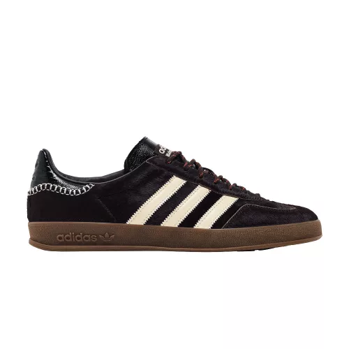 adidas Gazelle Indoor Wales Bonner Pony Hair nízke streetové tenisky — produktová fotografia na bielom pozadí, bočný pohľad