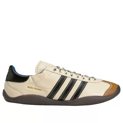 adidas Karintha OG Wales Bonner Black White Lush Blue nízke streetové tenisky biele-modré — produktová fotografia na bielom pozadí, bočný pohľad