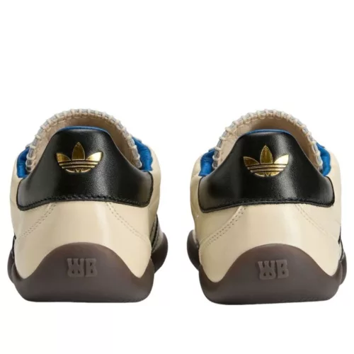 adidas Karintha OG Wales Bonner Black White Lush Blue nízke streetové tenisky biele-modré — produktová fotografia na bielom pozadí, bočný pohľad