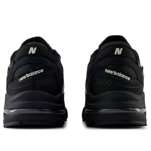 New Balance 1000 Cordura Black Neon nízke streetové tenisky čierne — produktová fotografia na bielom pozadí, bočný pohľad