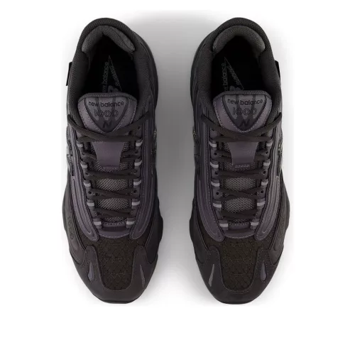 New Balance 1000 Cordura Black Cement nízke streetové tenisky čierne-sivé — produktová fotografia na bielom pozadí, bočný pohľad