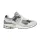 New Balance 2002R Protection Pack Rain Cloud nízke streetové tenisky — produktová fotografia na bielom pozadí, bočný pohľad