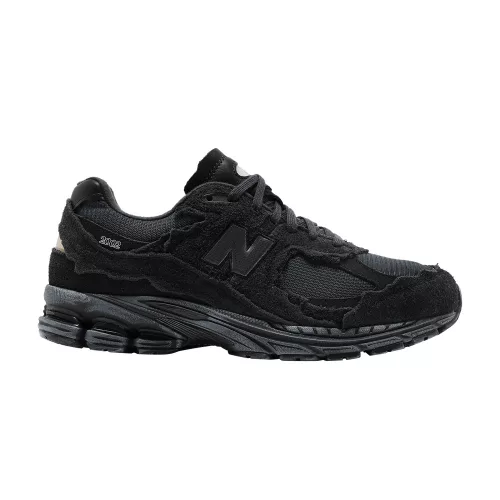New Balance 2002R Protection Pack Phantom nízke streetové tenisky lomené biele — produktová fotografia na bielom pozadí, bočný pohľad