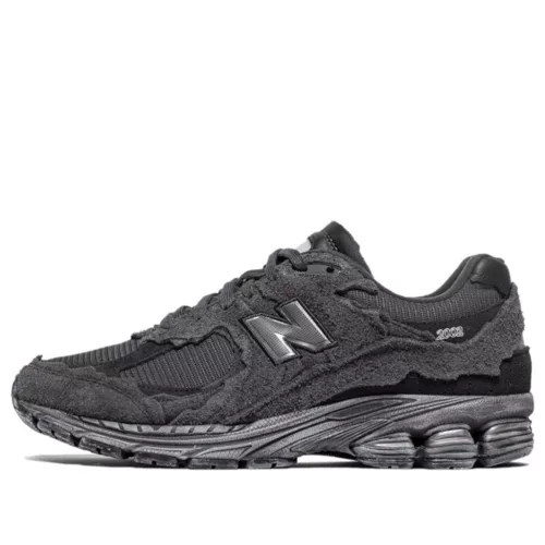 New Balance 2002R Protection Pack Phantom nízke streetové tenisky lomené biele — produktová fotografia na bielom pozadí, bočný pohľad