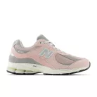 New Balance 2002R Orb Pink nízke streetové tenisky ružové-sivé — produktová fotografia na bielom pozadí, bočný pohľad