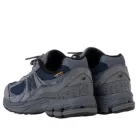 New Balance 2002R Cordura Dark Arctic Gray nízke streetové tenisky sivé — produktová fotografia na bielom pozadí, bočný pohľad